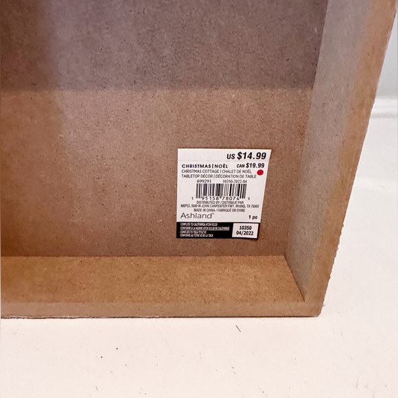 NWT Ashland Christmas plaque - Picture 2 of 2